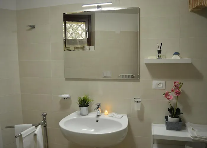 La Dimora Nell'arco M G - Affitti Brevi Italia *