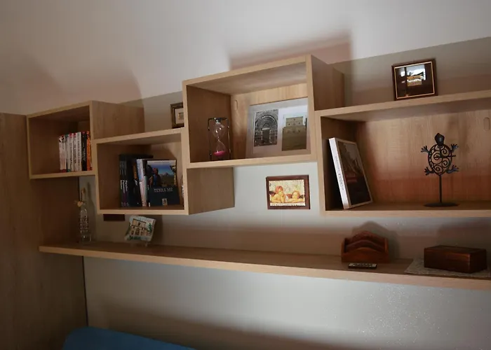 La Dimora Nell'arco M G - Affitti Brevi Italia * LʼAquila